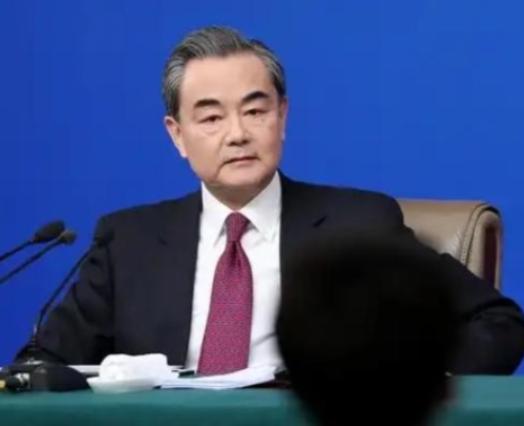 那个困扰了东方亚洲大半个世纪的“结”，可能真的到了要强行解开的时候了。这种感