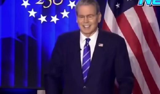 美财长贝森特毒舌吐槽加州州长纽森，直接预定年度毒舌名场面！起因是纽森先吐槽贝森特