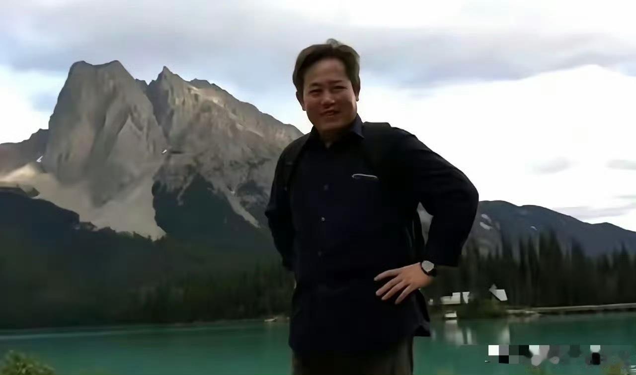 卢比奥喊话中国:抓错了！立即放人！7月15日，美国国务卿卢比奥针对一名美国顶