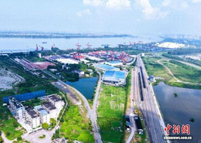 湖北吞吐量过亿吨大港增至5个 居中国内河第一
