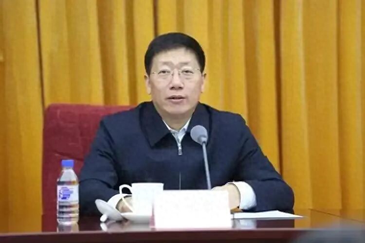李春良，敛财数额特别巨大