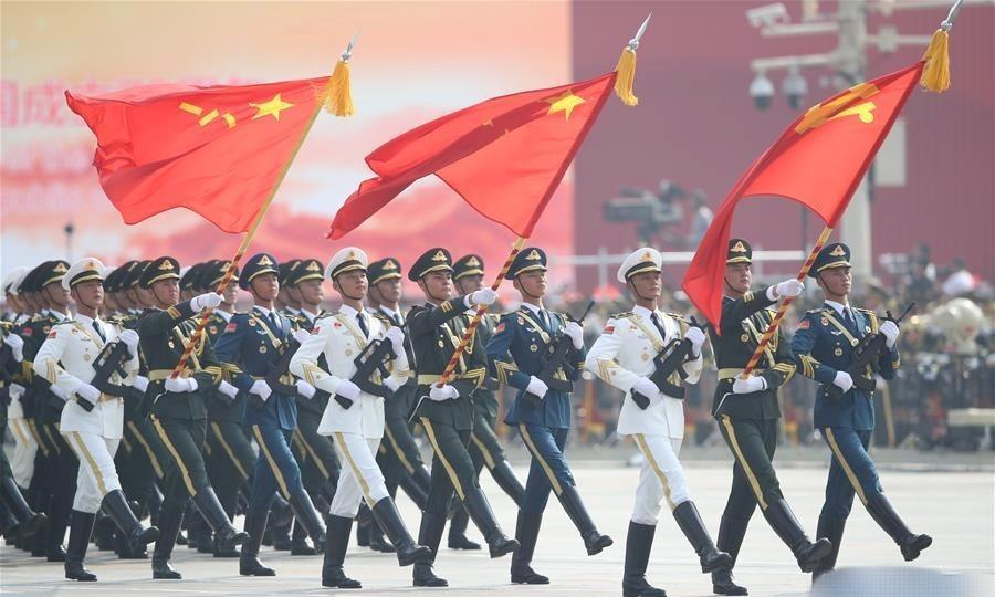 9.3阅兵方队曝光，除了传统装备，还多了至少4种新型武器24日的中宣部记者会上