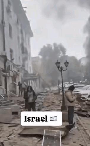 很显然，以色列的媒体管制已经失效了，因为袭击的规模太大，他们压根就压不住。 