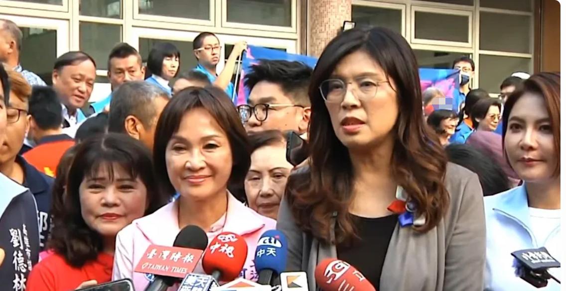 郑丽文抛“访陆要对等”　柯志恩力挺：乐见平等互惠的对话在这个局势扑朔迷离的当