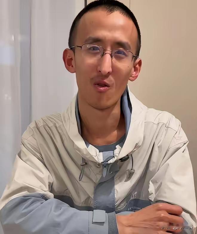 曾经震惊全国的神童张炘炀，堪称开挂人生。1995年出生的他，2岁识千字，5