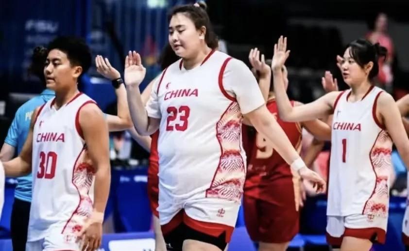 大运会：中国女篮71-67战胜波兰队，本场中国女篮表现最好的3位球员。1、陈玉