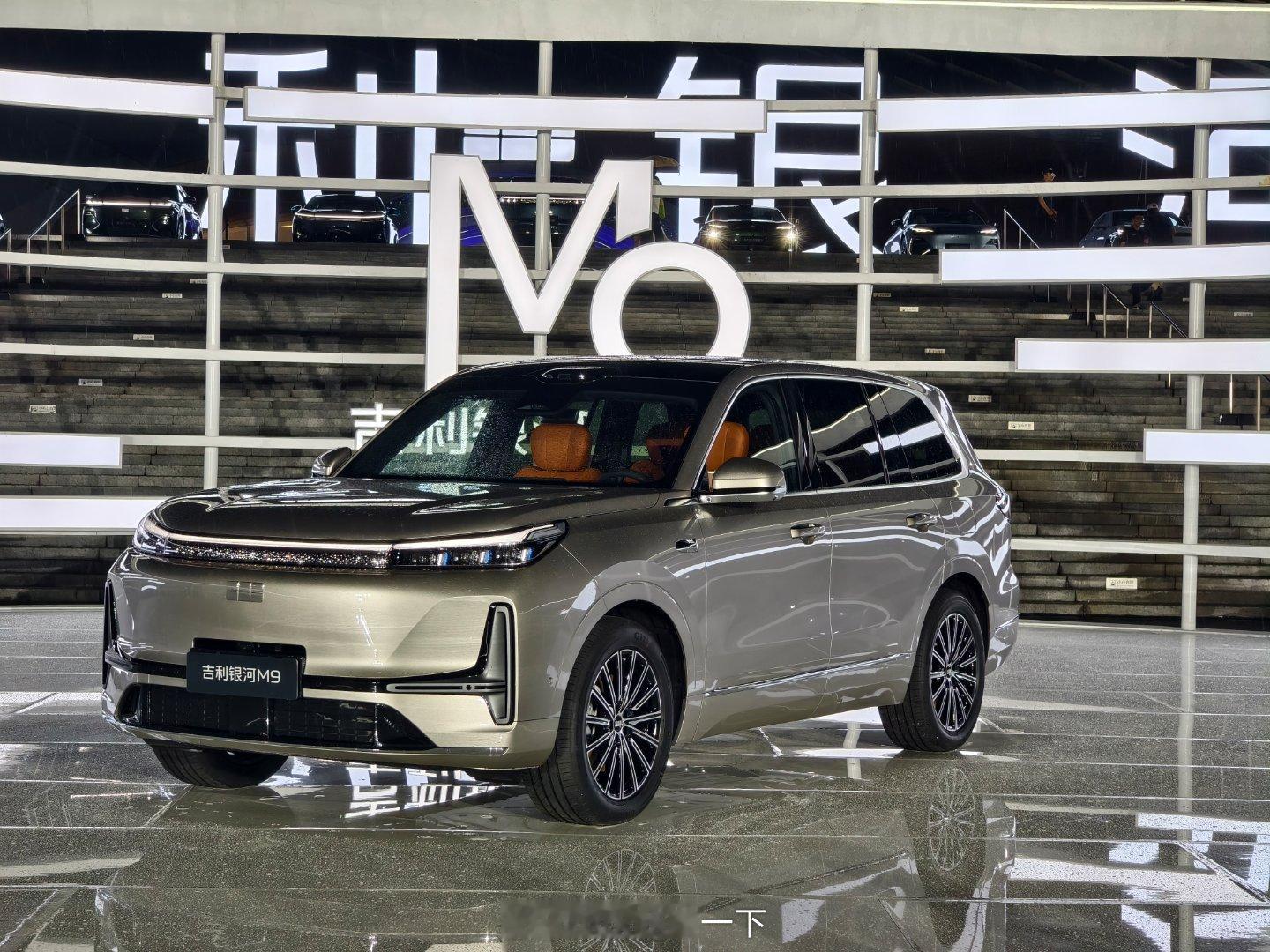 吉利银河M9实车外观一览，大家觉得怎么样吉利银河M9​​​