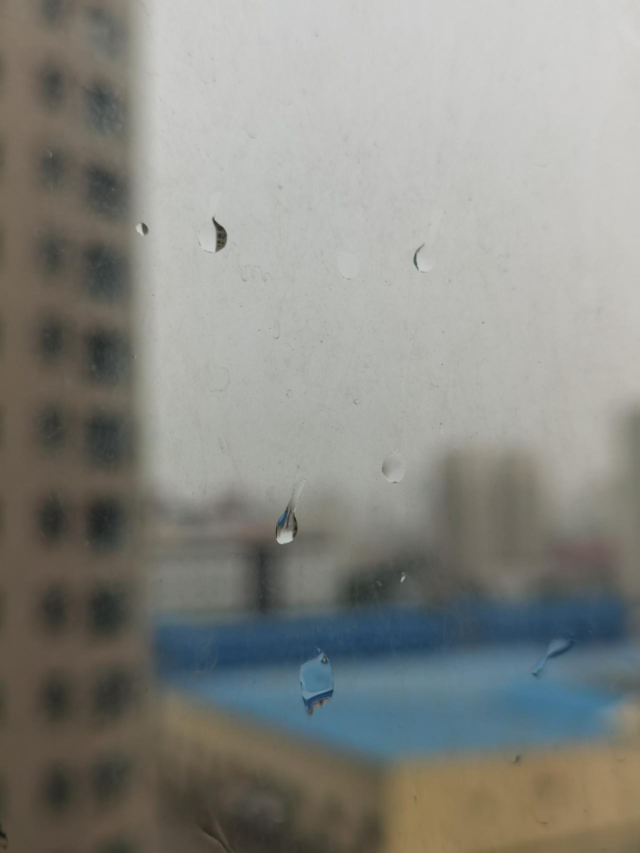 石家庄这天气真绝了今年真的是厄尔尼诺气候影响吗？石家庄这动不动就突然来一场大雨