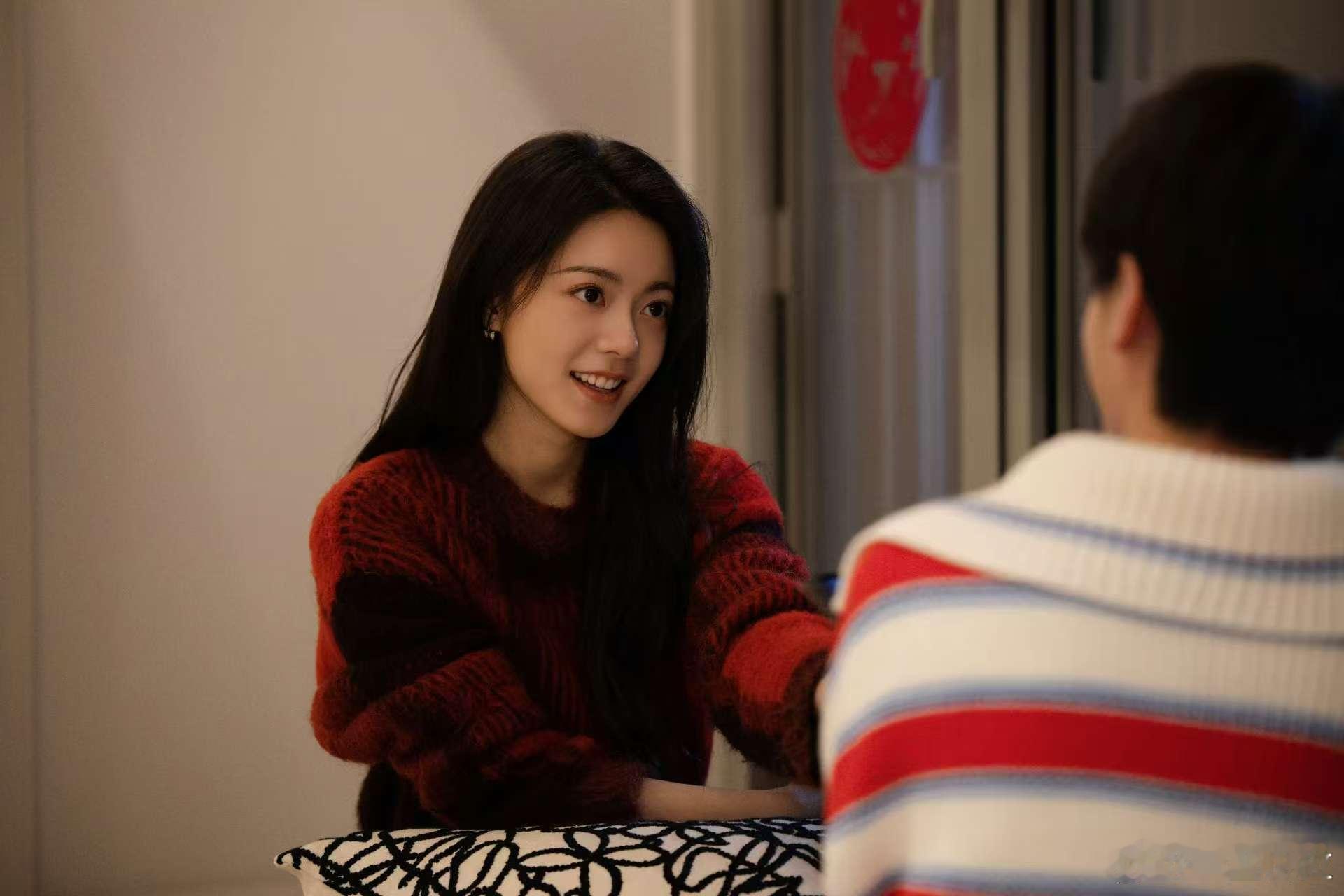 赵今麦冬日初恋系穿搭《骄阳似我》里的穿搭也太实用了吧！全是不夸张又显气质的毛衣