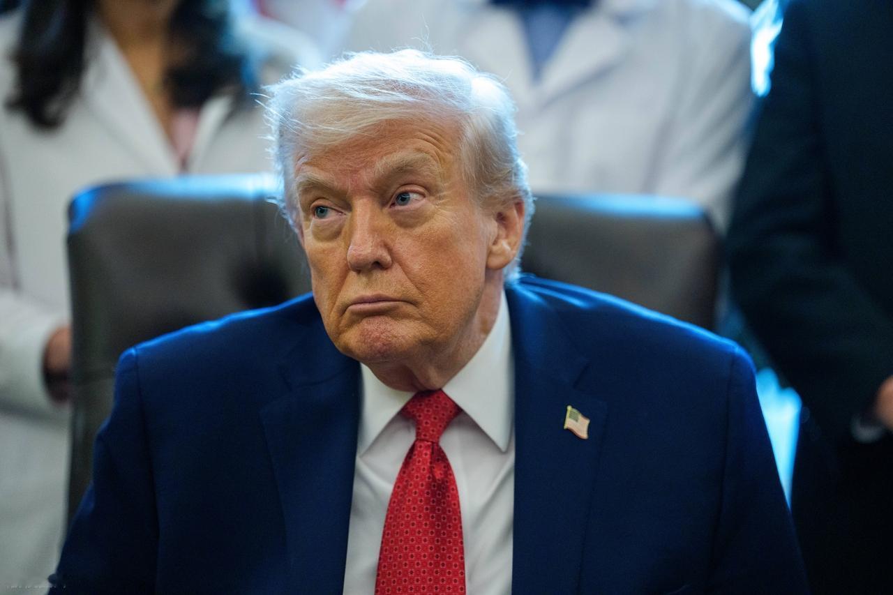 反击终于开始了！12月26日，中方宣布对20家美国军工企业以及10名高管采取反