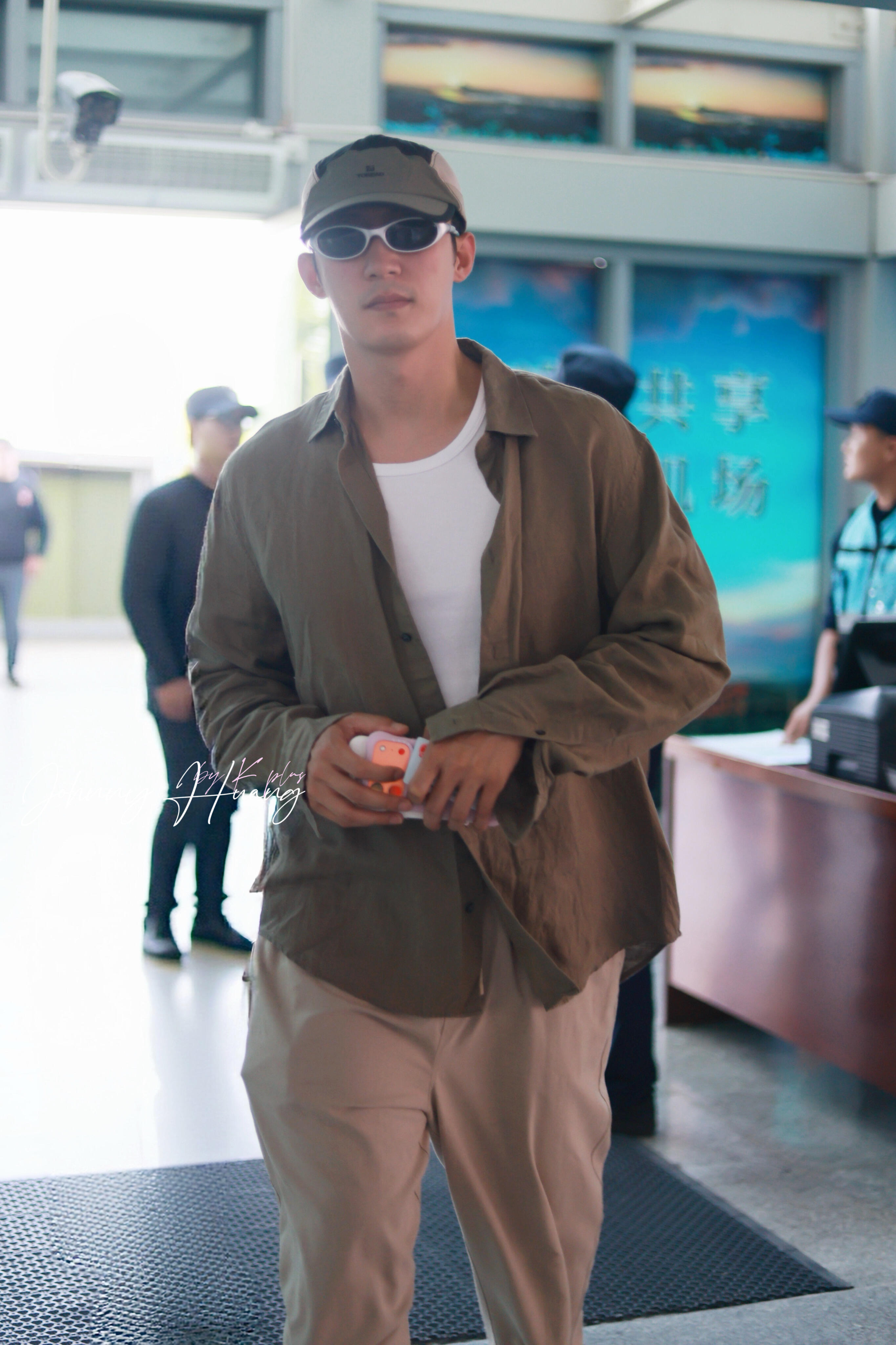 黄景瑜现在就出发黄景瑜明川有知夏探路者新🧢新👓好看工作顺利哦cr:l
