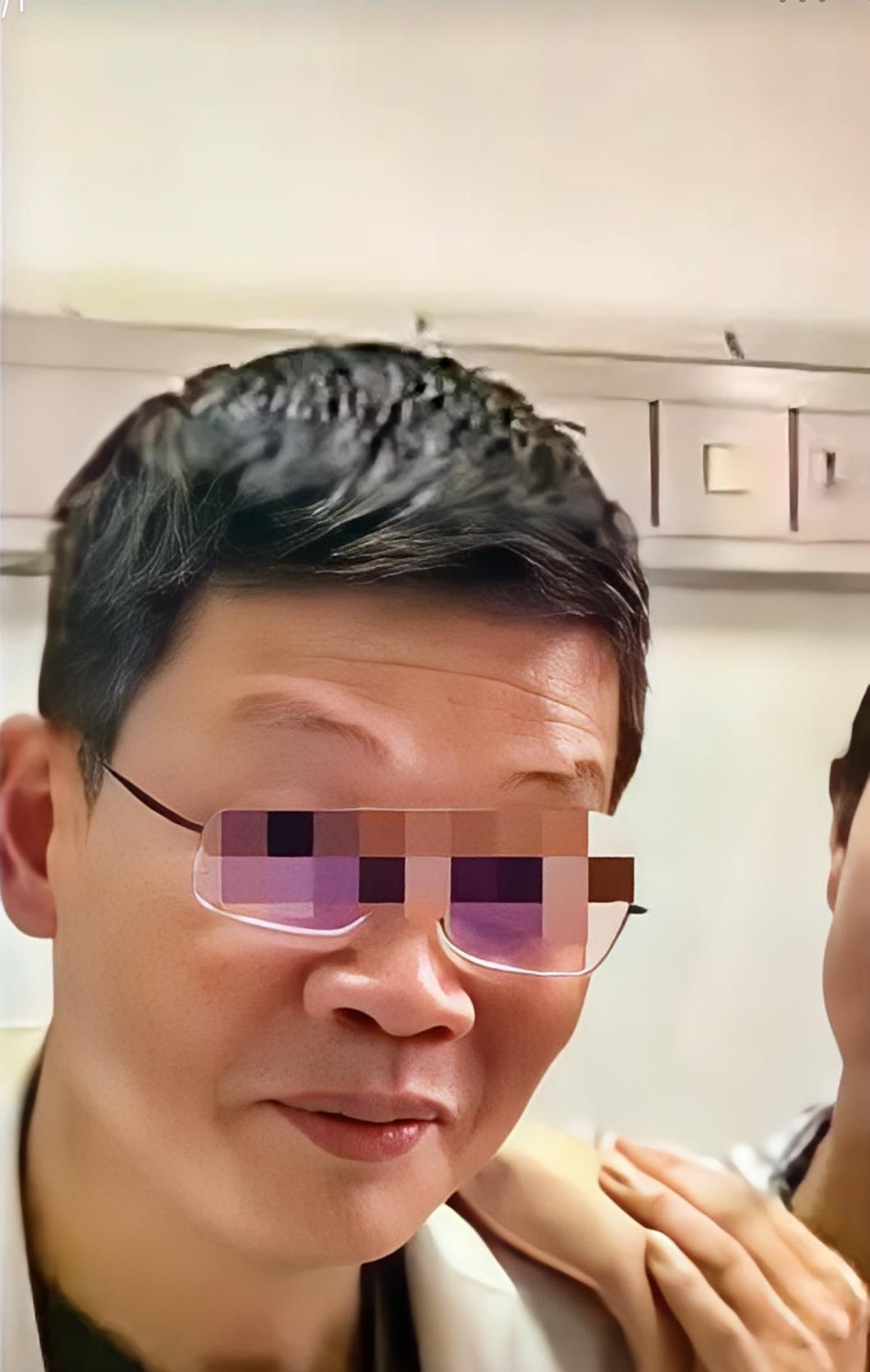 曝朱媛媛住院照外泄！医生紧急删除动态，这个医生的面相，让我害怕最近，