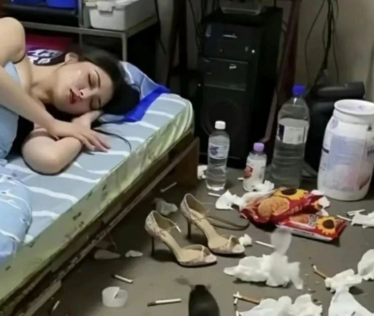女生住的地方真的是这样的嘛?神评：这只能算刚入门