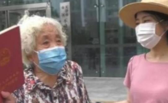 2020年，结婚57年，连买菜刀都要AA制的天津八旬老夫妻，终于离婚了。谁知刚离