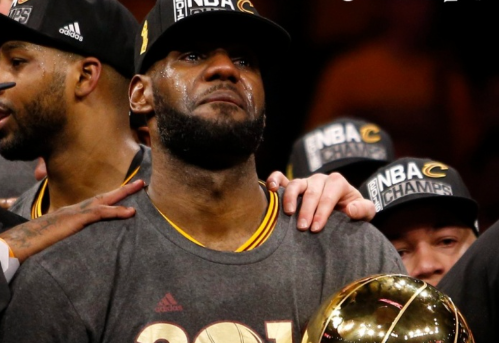 詹皇自称16逆转成就GOAT！9年过去了，争议从未停止