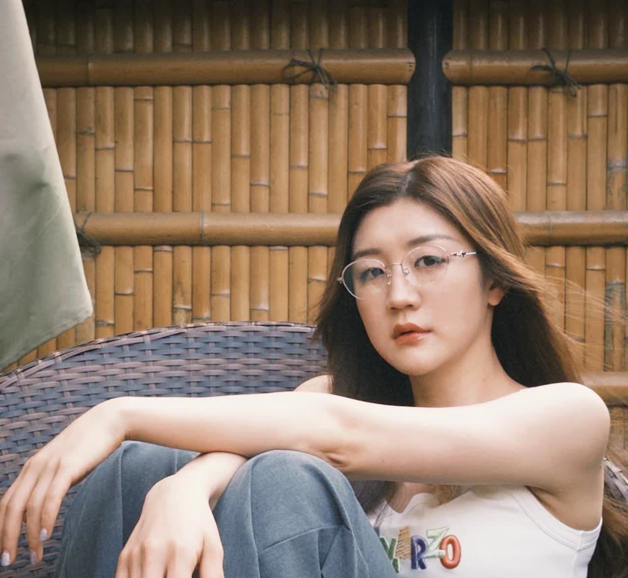 陈梦怎么也没想到，就连她妈妈都没想到，退役后的转型会如此顺利吸引人。
