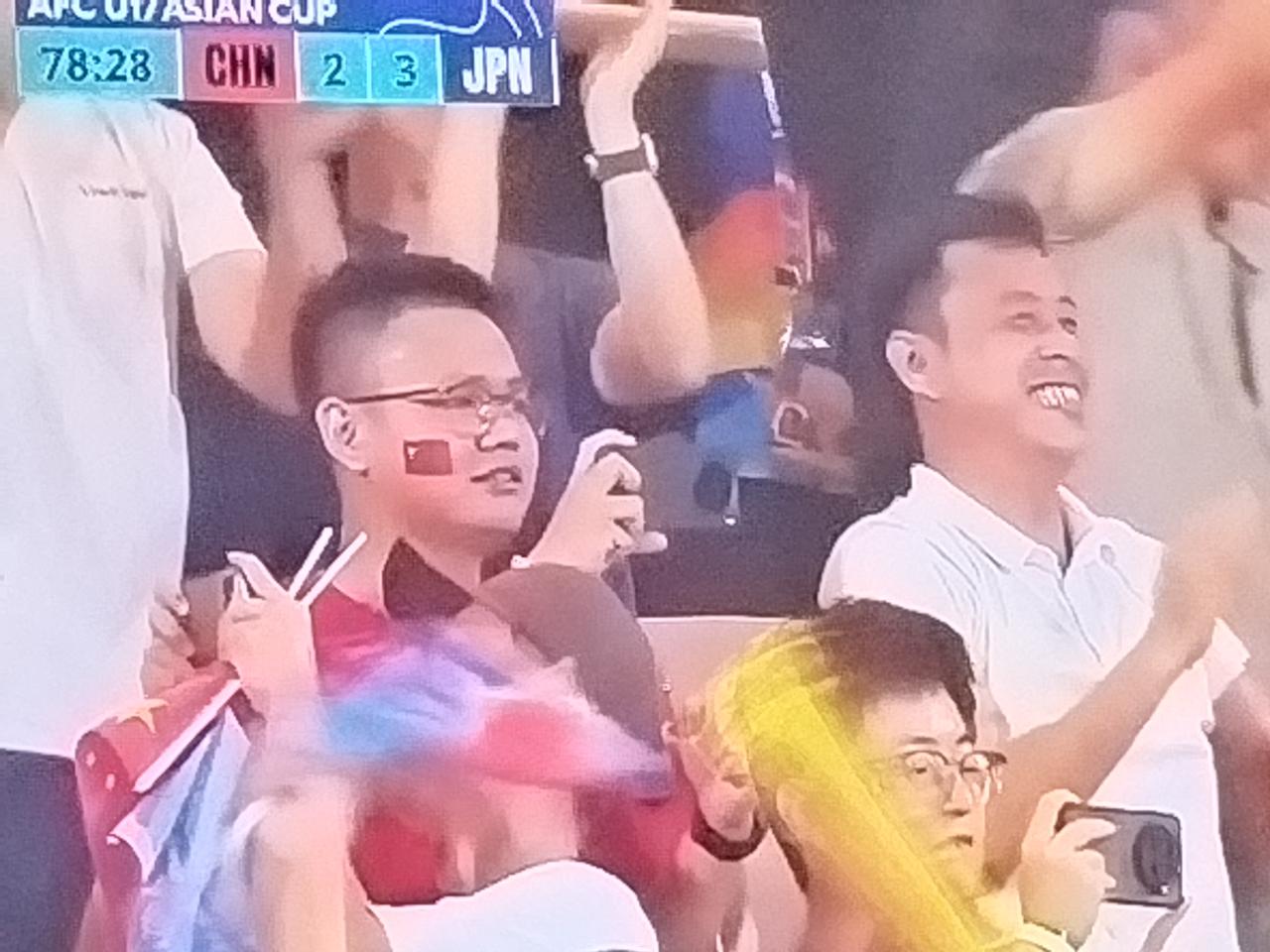 连追2球，中国U17下半场太牛啦！开场3分钟万项就闪电破门，中国U17国少1比3
