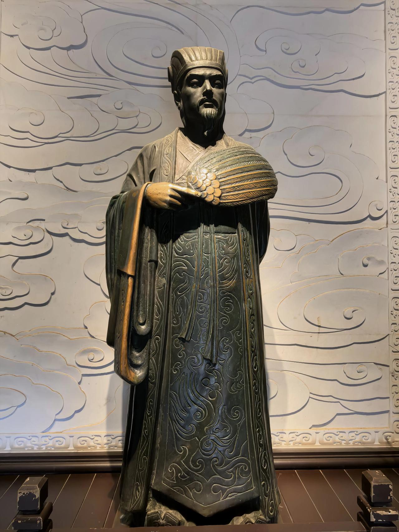 刘备率75万大军伐吴，为啥不捎上诸葛亮？毛主席分析两大原因刘备伐吴为啥不捎上