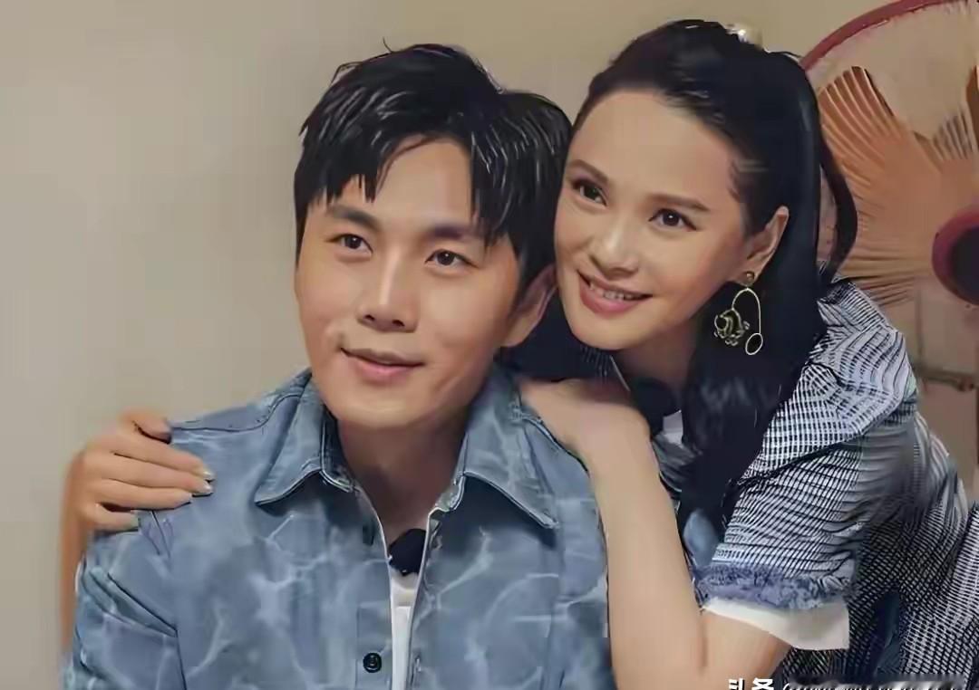 你看到秦昊伊能静秀恩爱。婆媳亲如母女。但最初，秦妈妈那句评价扎心了：“她折腾