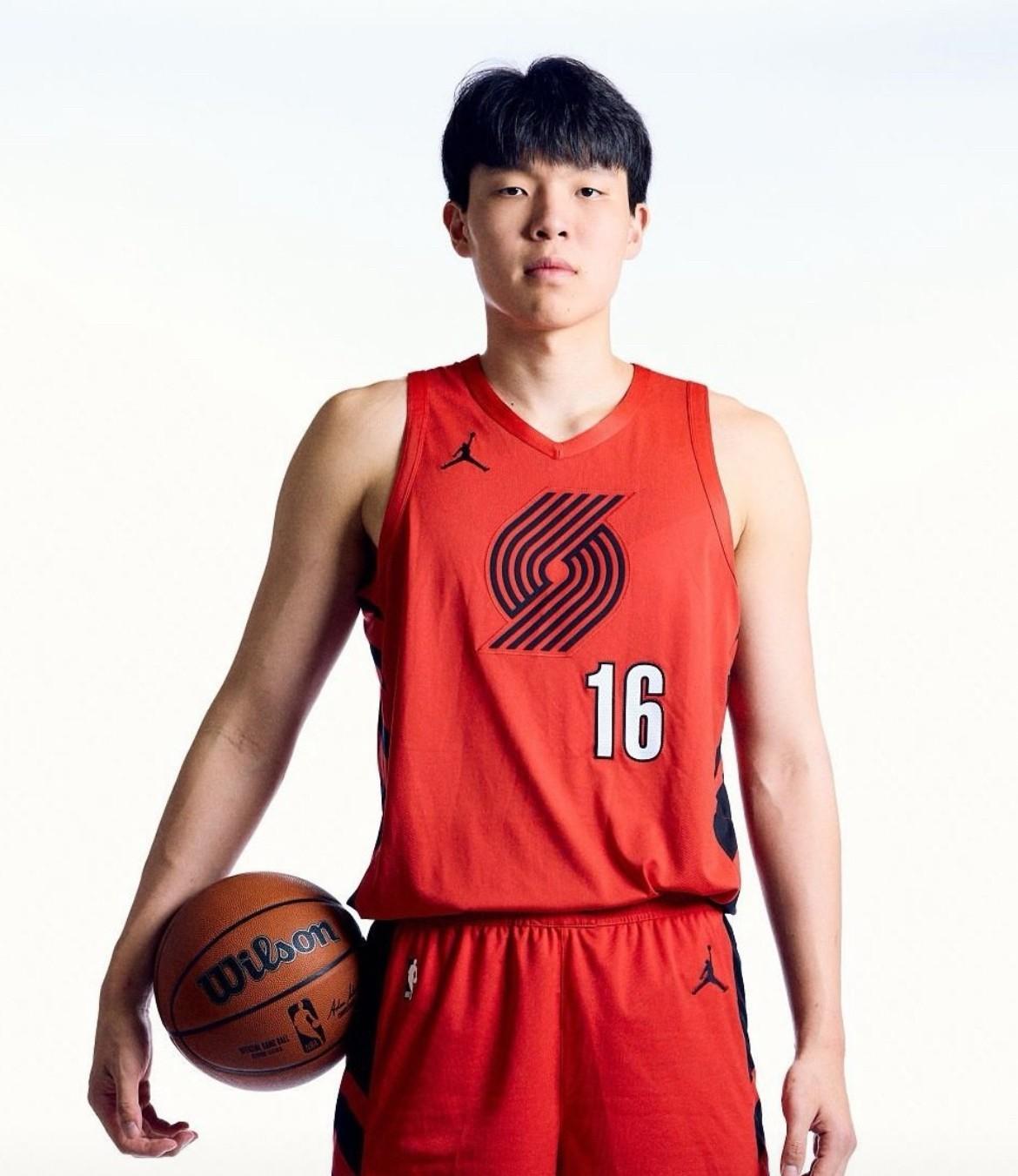 五连胜的势头刚起来，开拓者就给球迷泼了盆冷水，114-123输给尼克斯，最让人摸