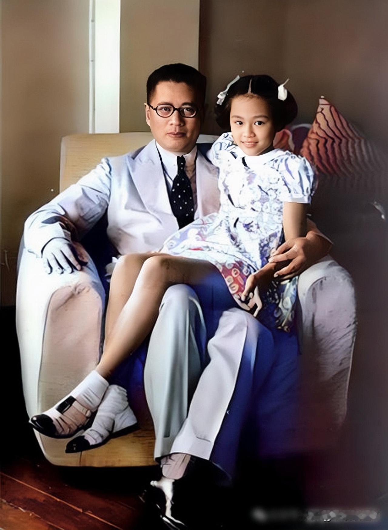 这便是宋子文年轻时候的真实模样，这可不是演戏，也并非电视剧里的演员，这确是货真价