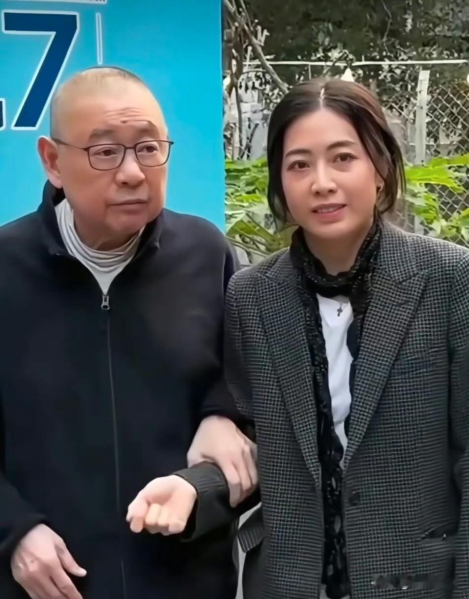 很多人说甘比能隐忍，其实背后是四层现实权衡。刘銮雄家底雄厚且出手大方，是她愿意妥