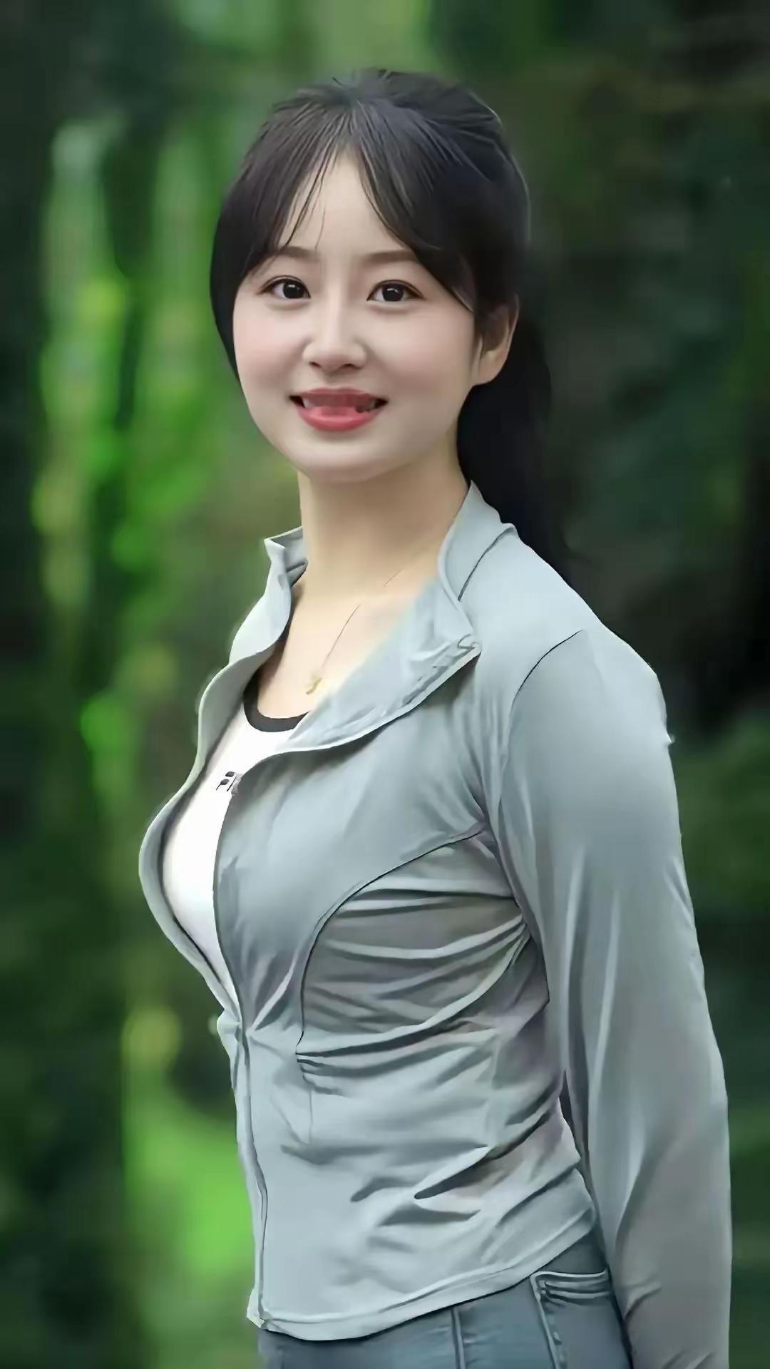 元气满满的一天，从微笑开始！😊🌿