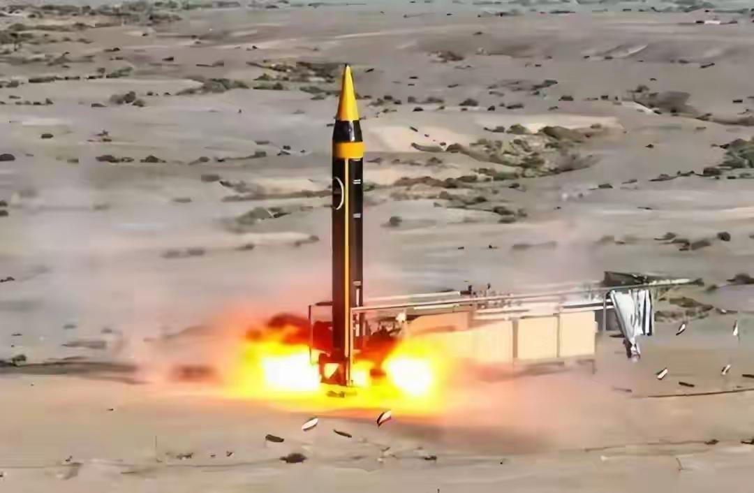 1吨重弹头砸向以色列，伊朗全面清洗重要目标的复仇刚刚开始。战争进行到第6天，