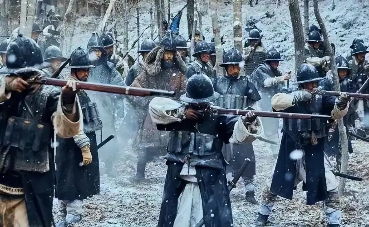 为什么古代打仗，损失五万就会一蹶不振？万历四十七年三月，辽东下着冷雨。后金只