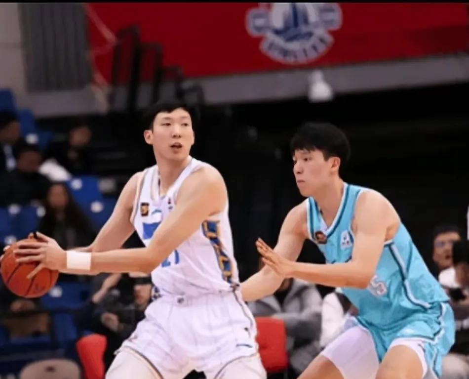 5月16日一大早，中国篮球传来两条不可忽视的消息！1、在宣布参加今夏NBA选秀