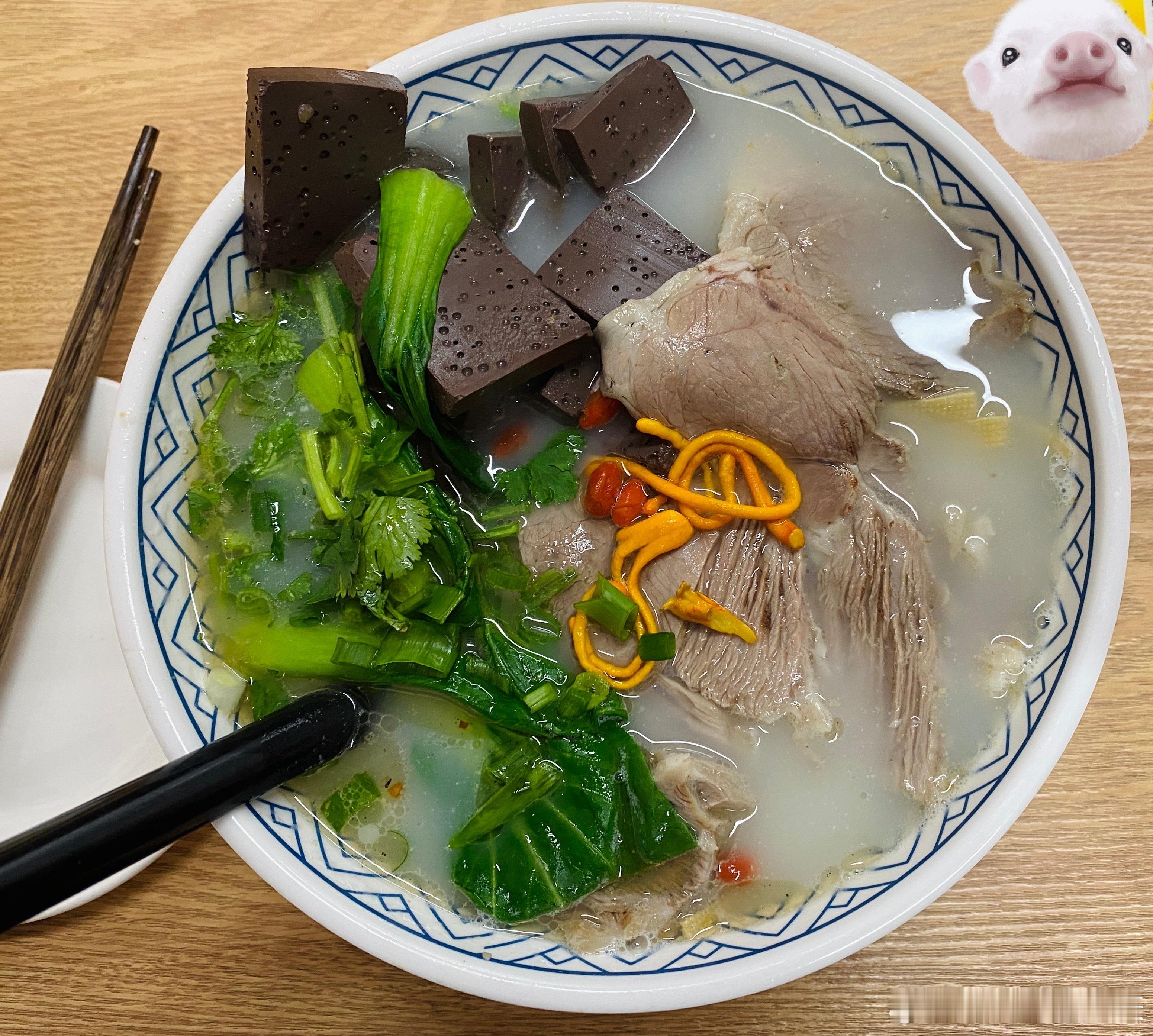 脂肪肝少吃主食还是少吃肉健闻登顶计划在饮食能量摄入＝消耗的前提下，碳水不