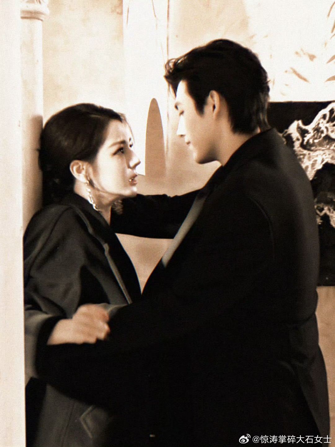 陈飞宇热巴白日提灯两集短剧谁懂这个惊喜含量！《白日提灯》短剧居然有两集实货，不