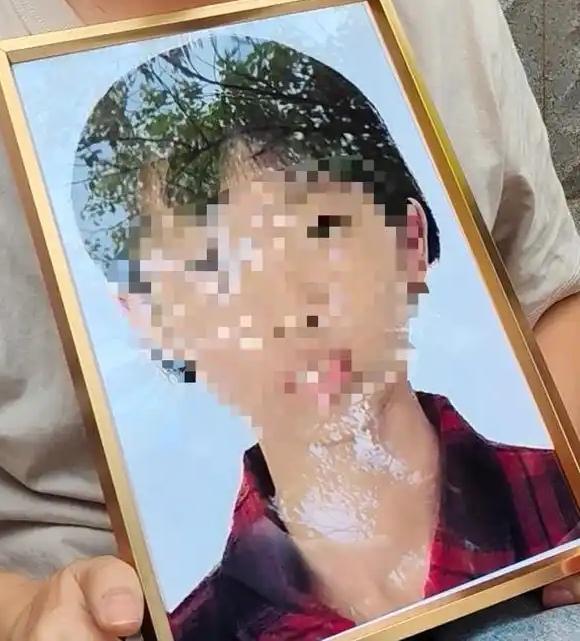 闻悉12岁的小琪琪在疯狂残暴的虐杀中离开这个世界，我顿时感觉吹来的风都带着腥味