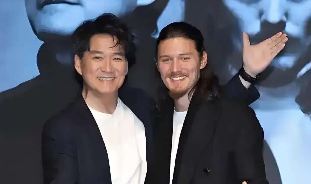 一觉醒来，周华健成了全国最大笑话！不是他犯错被抓包，也不是他唱歌跑调，而