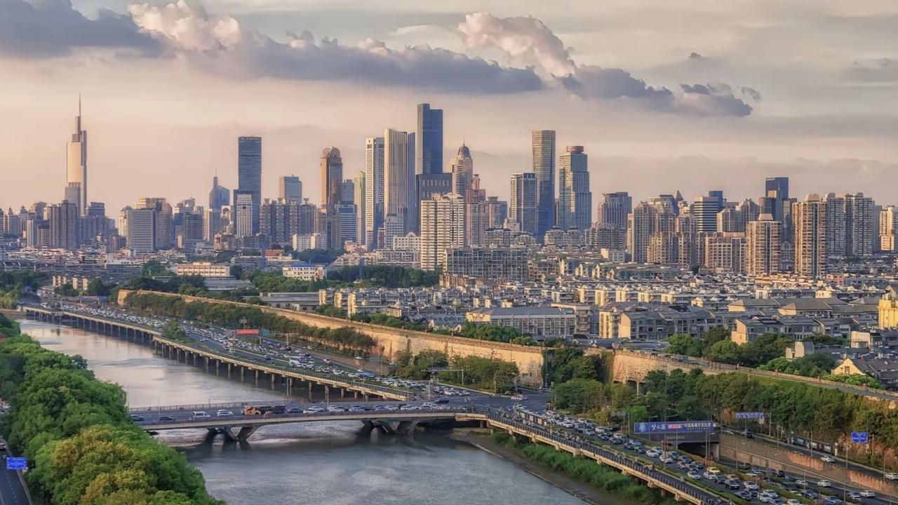 南京也是明代城墙，而且还是明王朝都城，为什么没有西安明城墙出名？其实南京明城墙