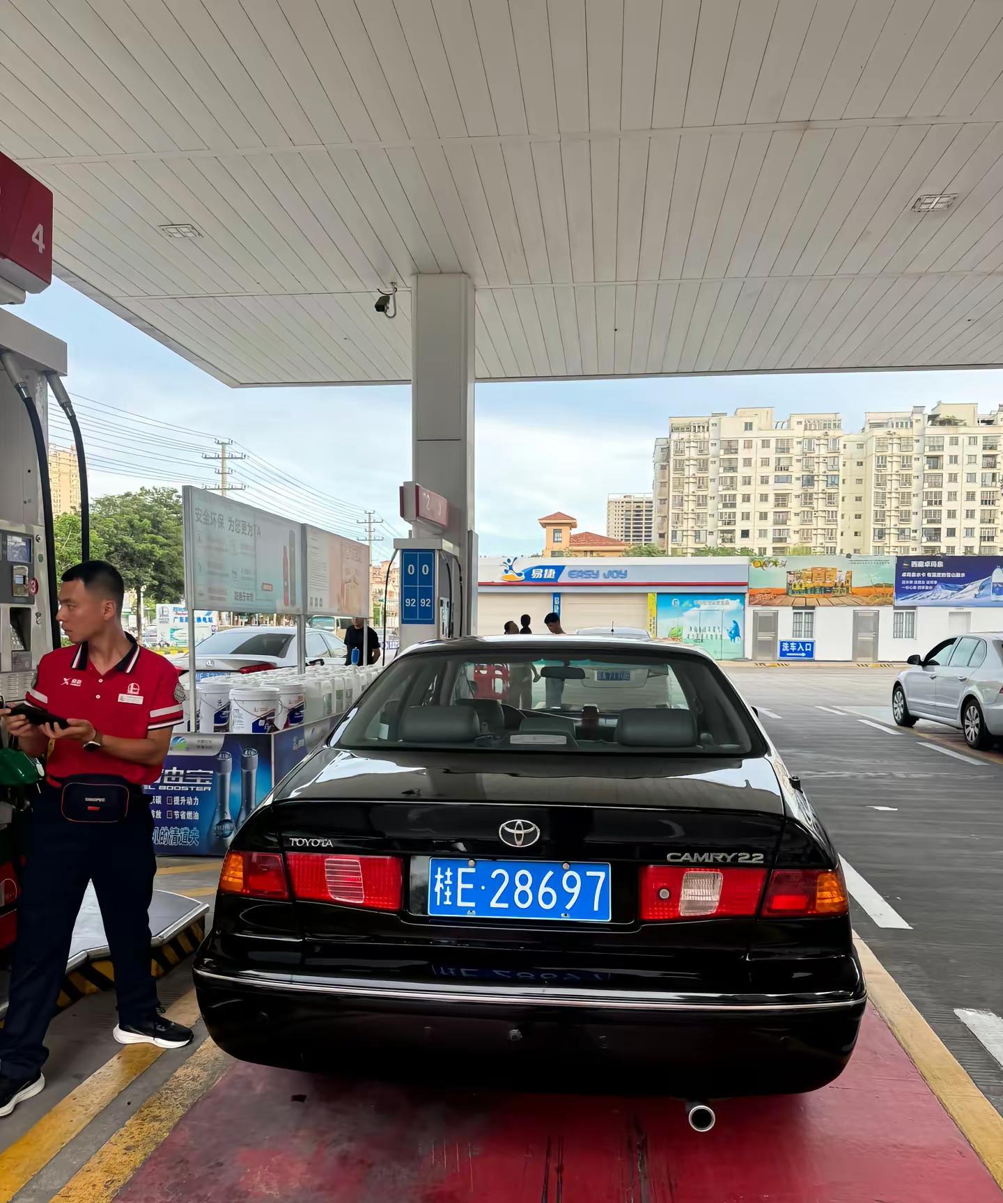 还能让你吃上25年的气油我尽力了..