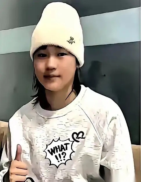 全红婵归队，瘦了快12斤。有人瞎猜是节食，我听了想笑。体育总局的老教练喝多了，就