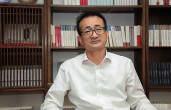 上海财经大学校长刘元春曾说：中国的消费率偏低，根本原因在于工资水平的不足，有人认