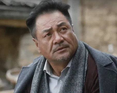 1992年，许晴移情别恋跟王志文好上了，尤勇智痛哭流涕来到葛优家说:“兄弟，我被