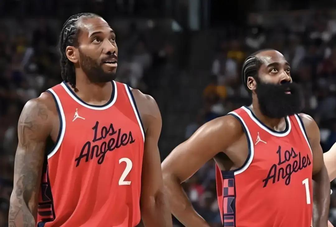 次轮签就能抢40%射手？快船兜里只剩仨次轮，猛龙却要价次轮+配平。特伦特场