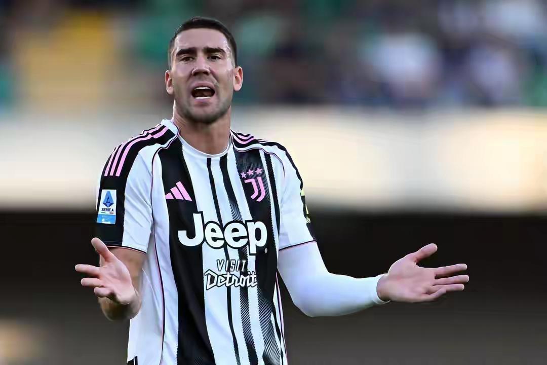 尤文虽败犹荣！除此之外我想鸡蛋里挑挑骨头，在总比分扳平的时候，比赛还剩10多分钟