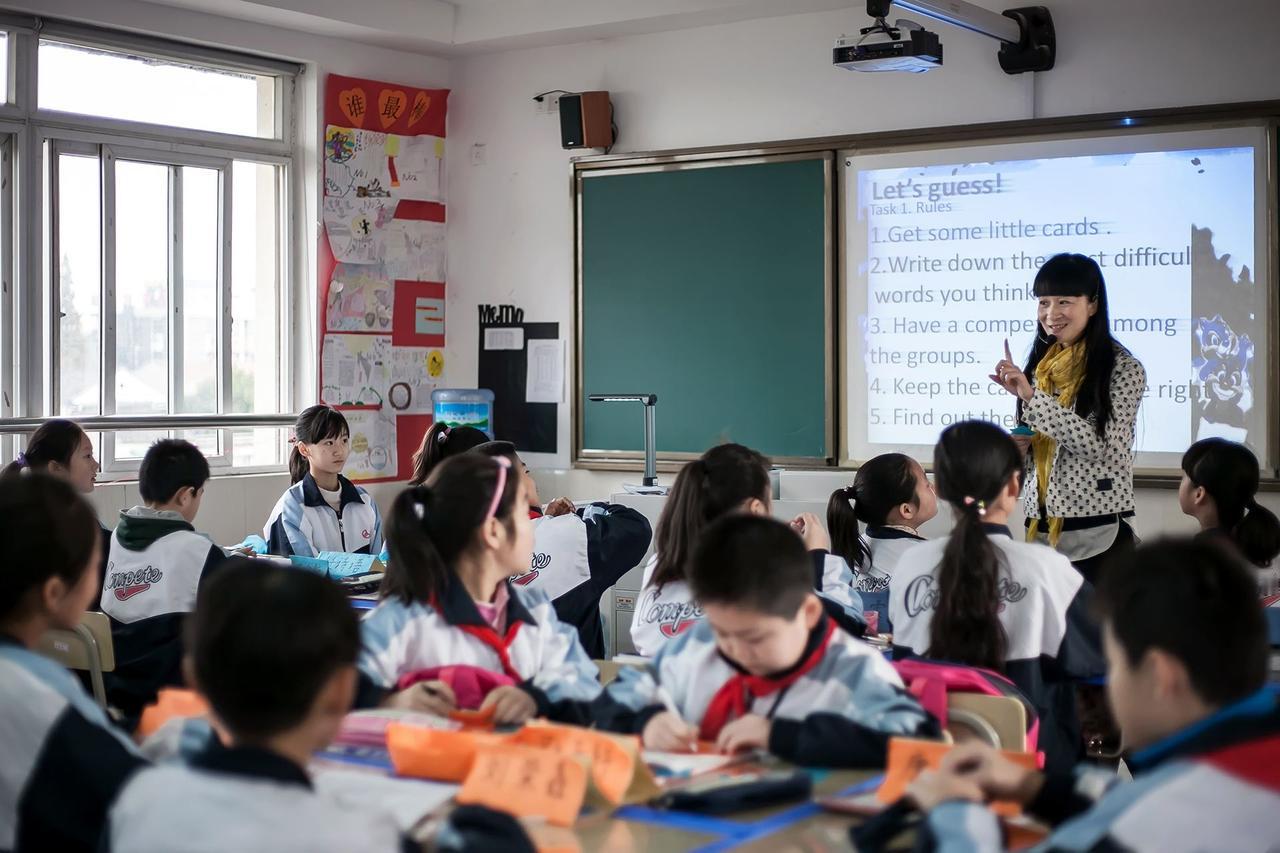 20年前我刚走上讲台的时候，一点也不能容忍我在台上侃侃而谈、激扬文字，学生在下面
