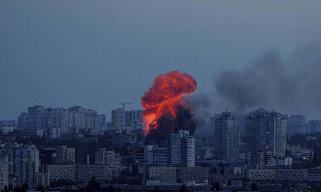 基辅连停电三天电网崩溃风险加剧24小时内再度重击，全境电网剧烈波动。基辅居民