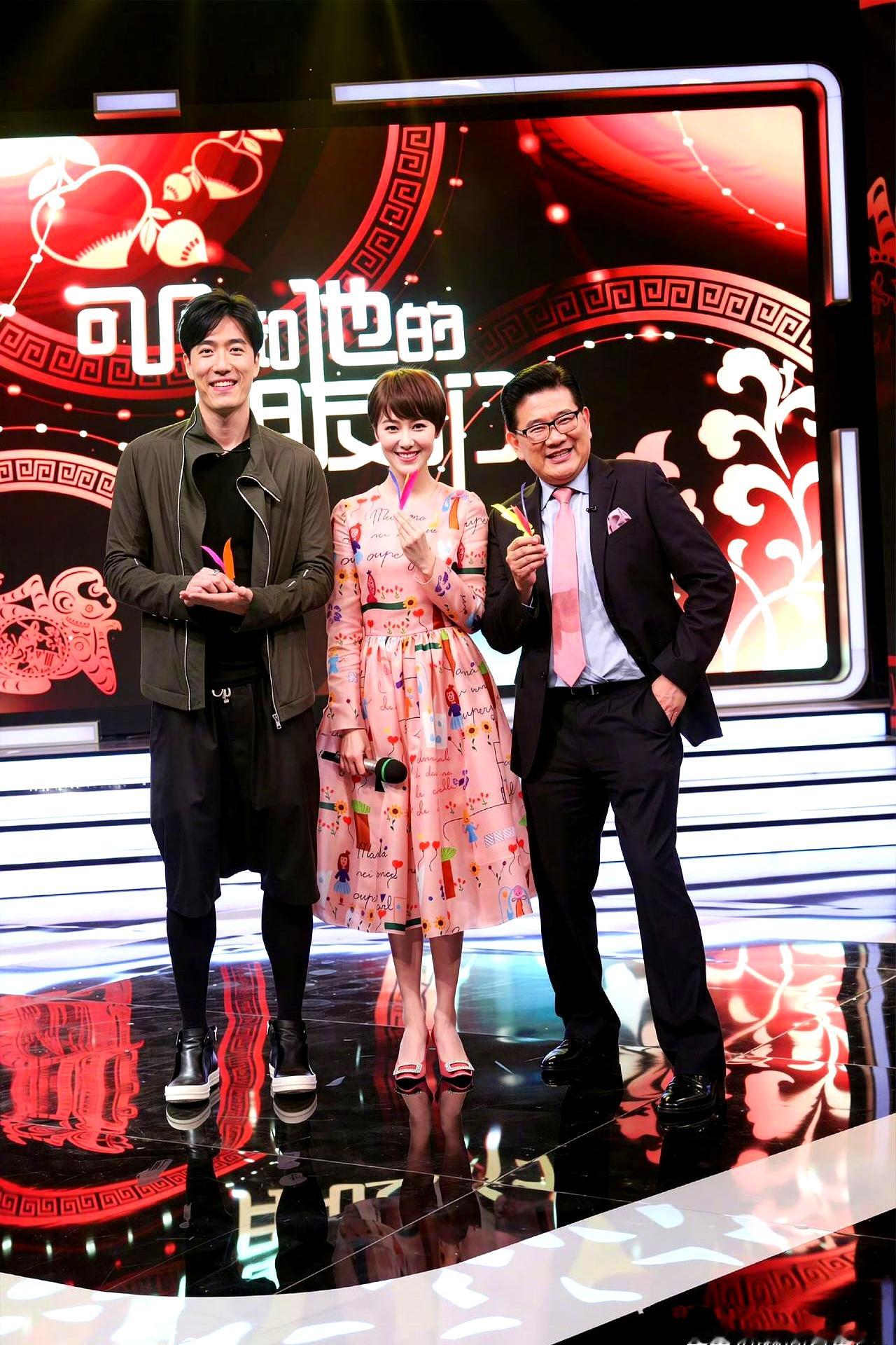 曹可凡发文替刘翔说话，抖出一件十年前的旧事：当年请刘翔录节目，刘翔硬是一分钱出场费都没收，理由就一句