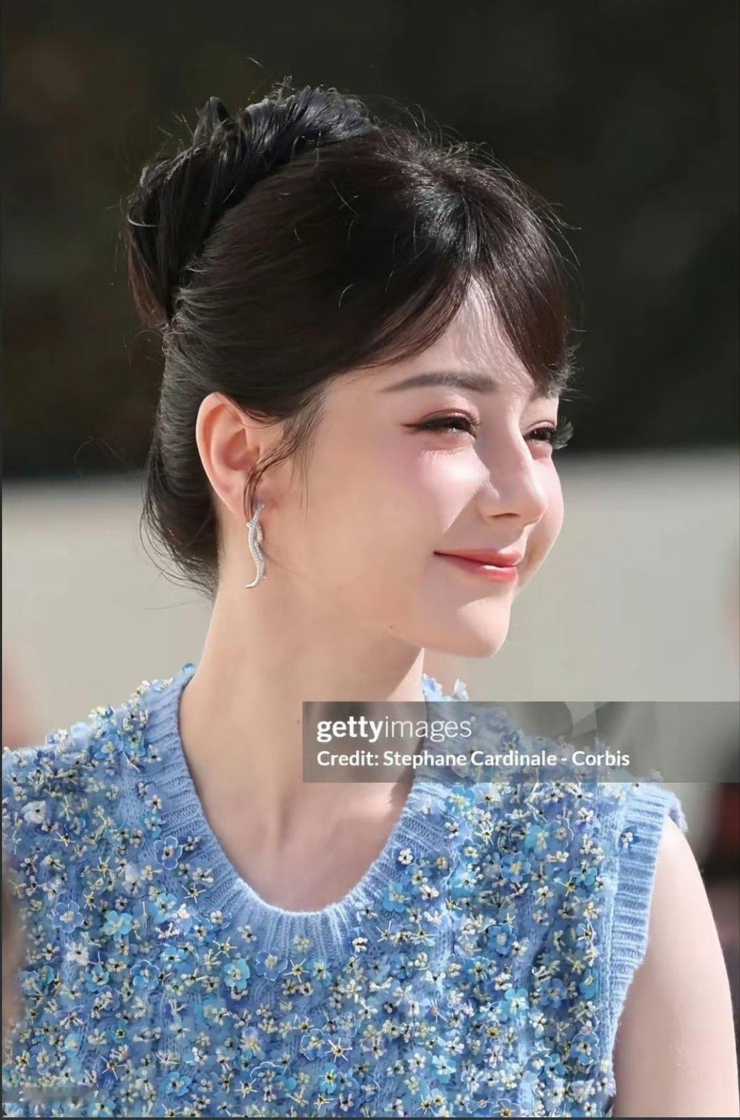 Angelababy迪丽热巴白鹿三位跑男常驻女嘉宾，你认为谁的生图秒了！