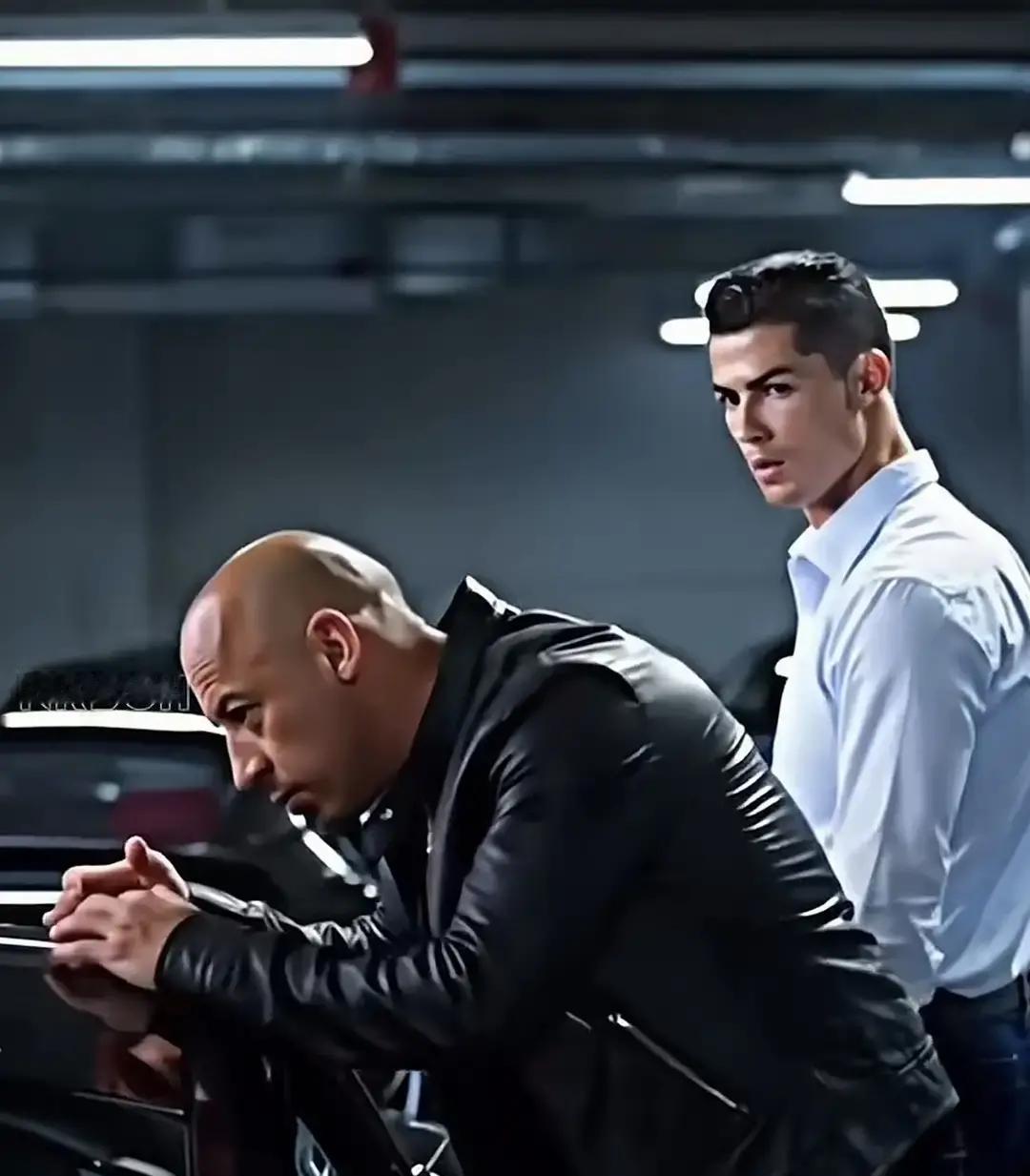 别管演技了。环球影业压上了3.5亿美金赌你看完这条视频。他们算了一笔账：C