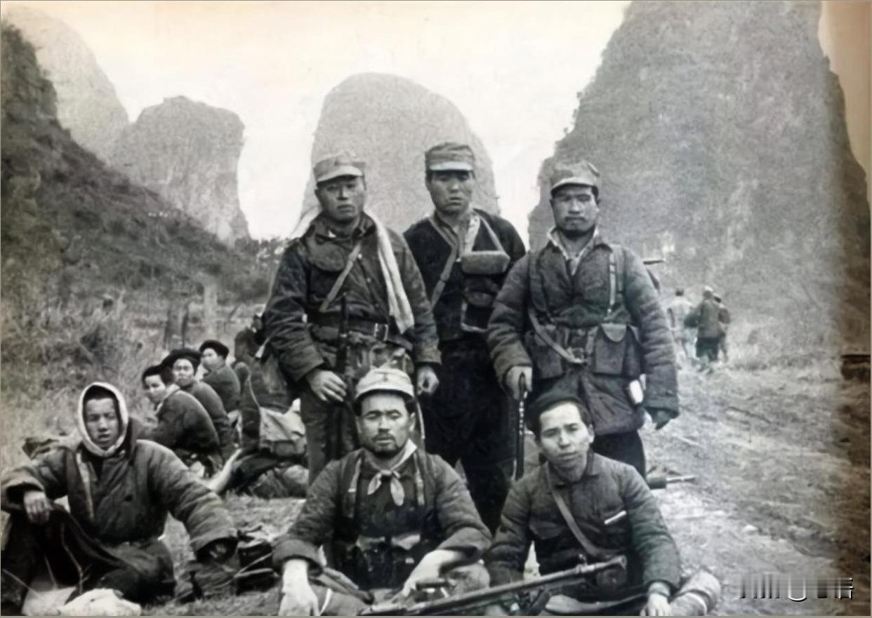 1942除夕夜，八路军敢死队为左权将军血债血偿1942年除夕夜，害死左权的