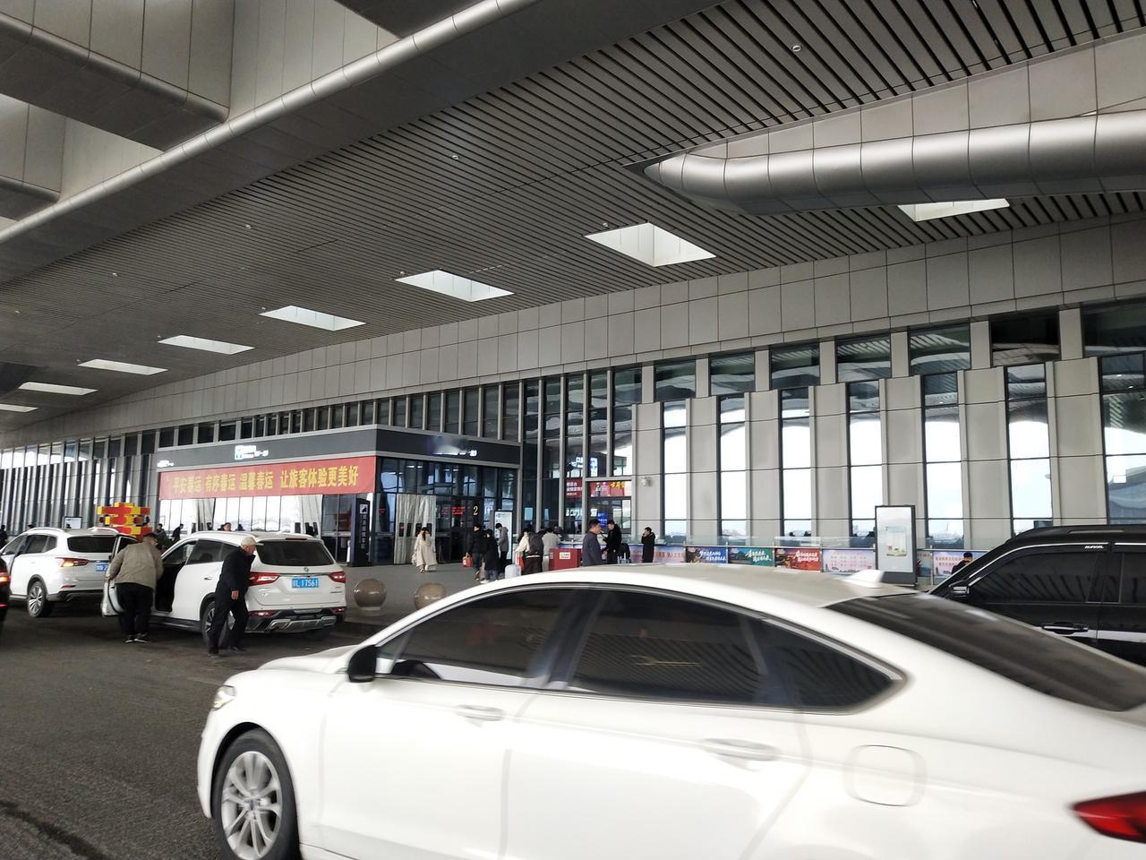 盘点了一下2025年的结余情况。没有任何剩余。比′平常多消费了两个大件。一