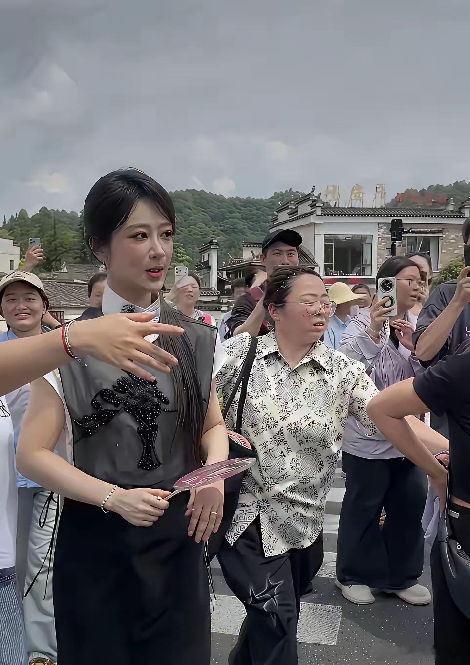 这是杨紫，都快认不出来了