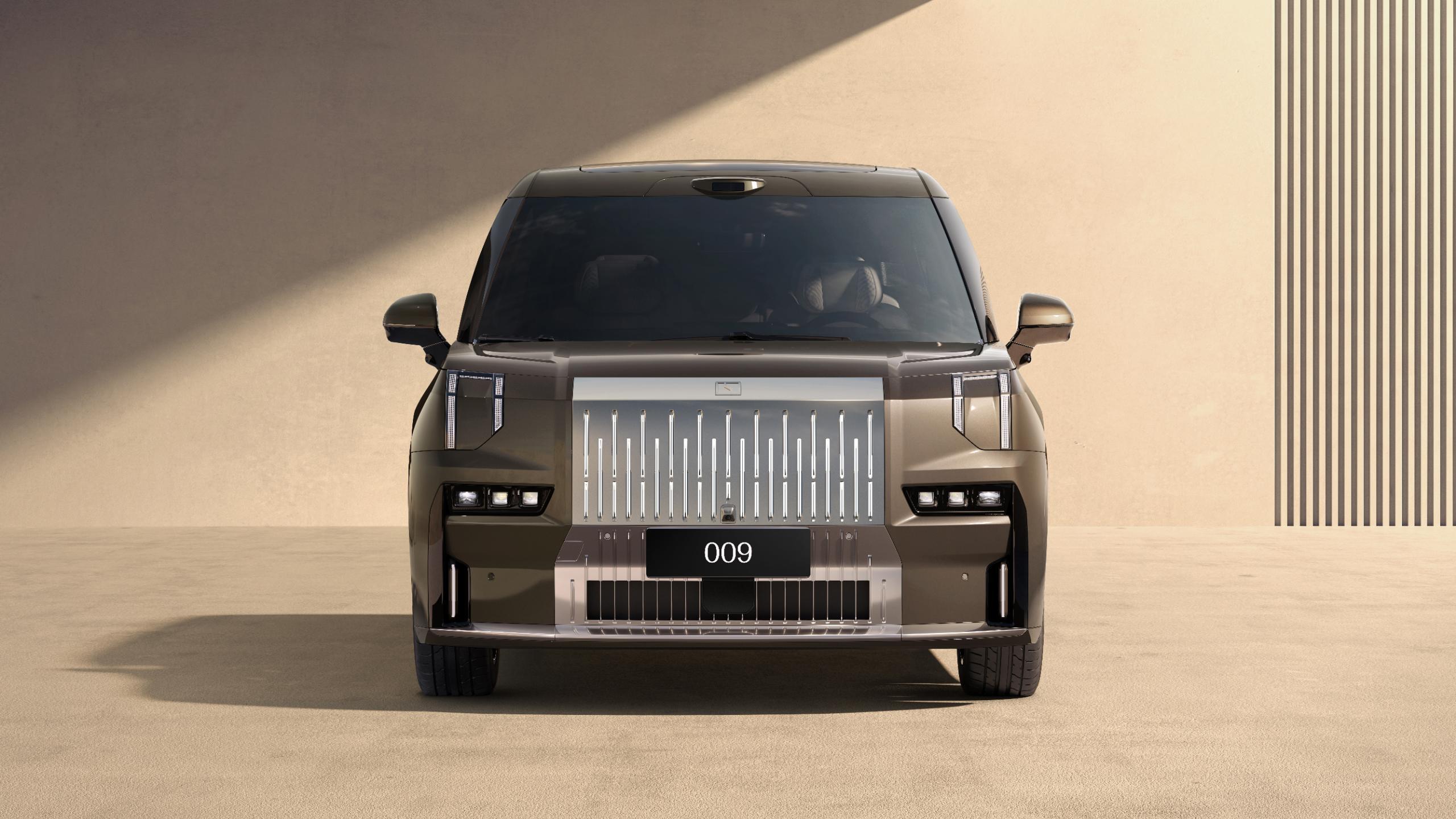 从开创一个品类，到统治一个时代，极氪009用销量和实力说话。连续多年40万以上M